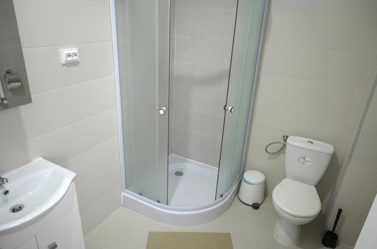 Luana Airport Apartments #5 Otopeni Exterior foto