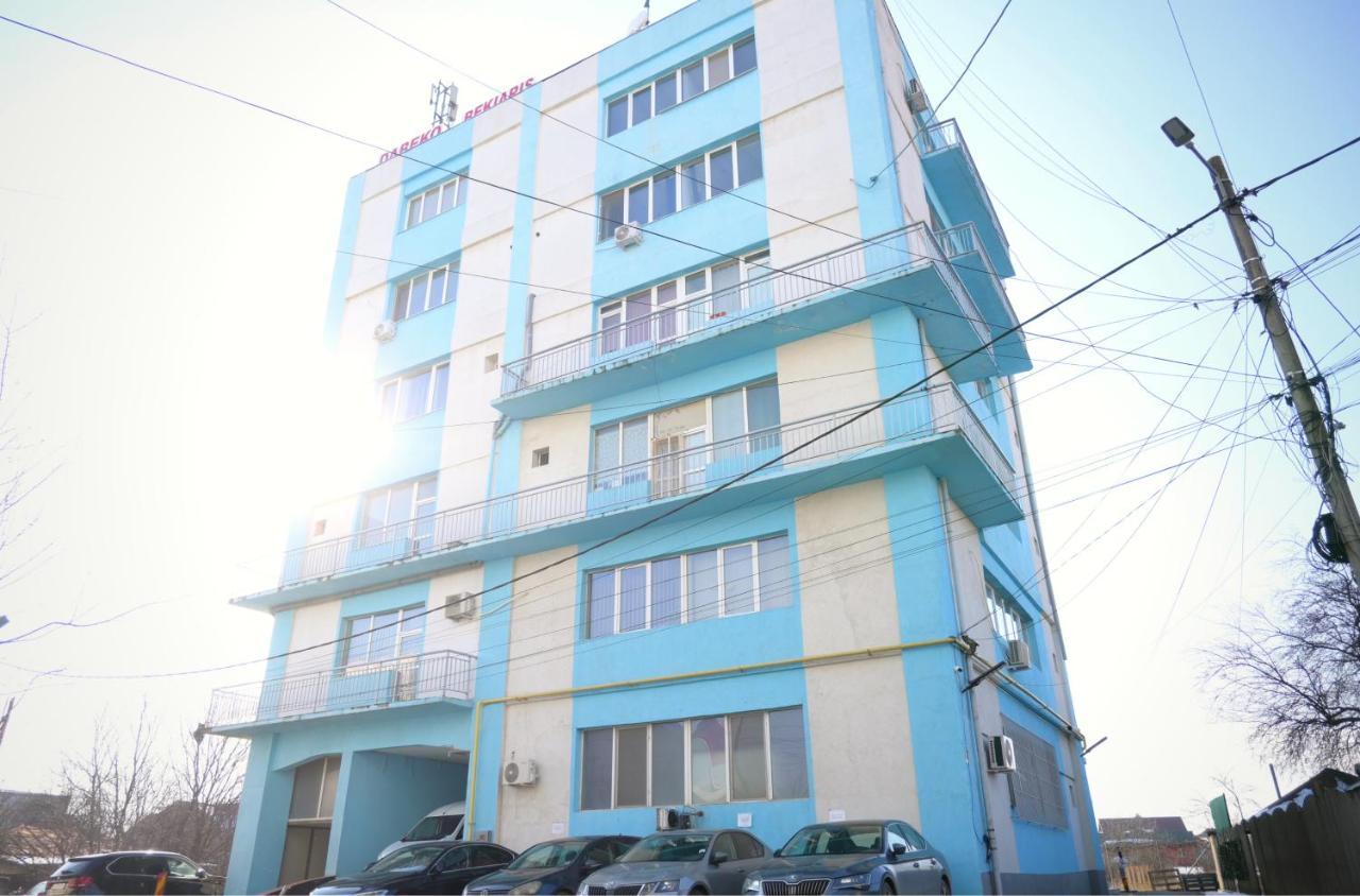 Luana Airport Apartments #5 Otopeni Exterior foto